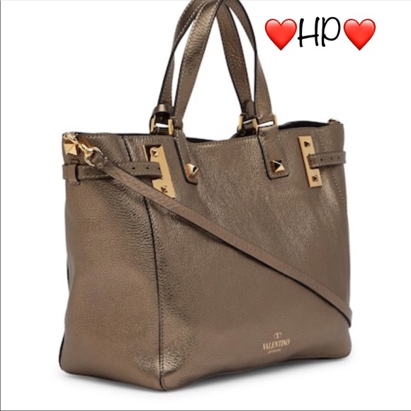 Valentino Handbags - ❌HOLD❌Valentino Rockstud Metallic Tote Bag